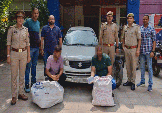 Two arrested for assaulting a delivery boy and looting goods worth lakhs