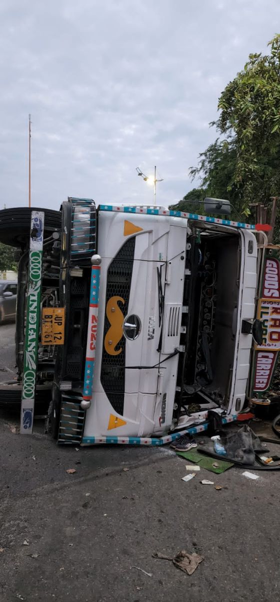 Truck Overturns On Road In Chandigarh
