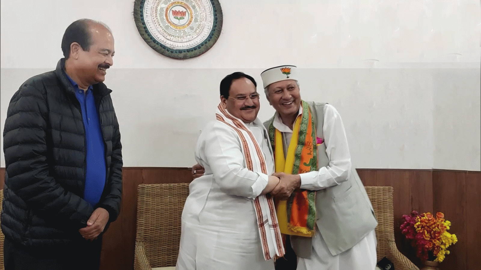 Himachal Leader Vijai Singh Mankotia Joins BJP