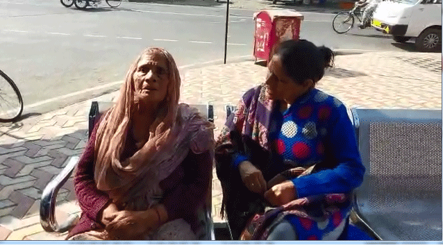 Chandigarh Two Women Robbed in Daylight