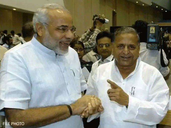 PM Modi Pains On Mulayam Singh Yadav Death 