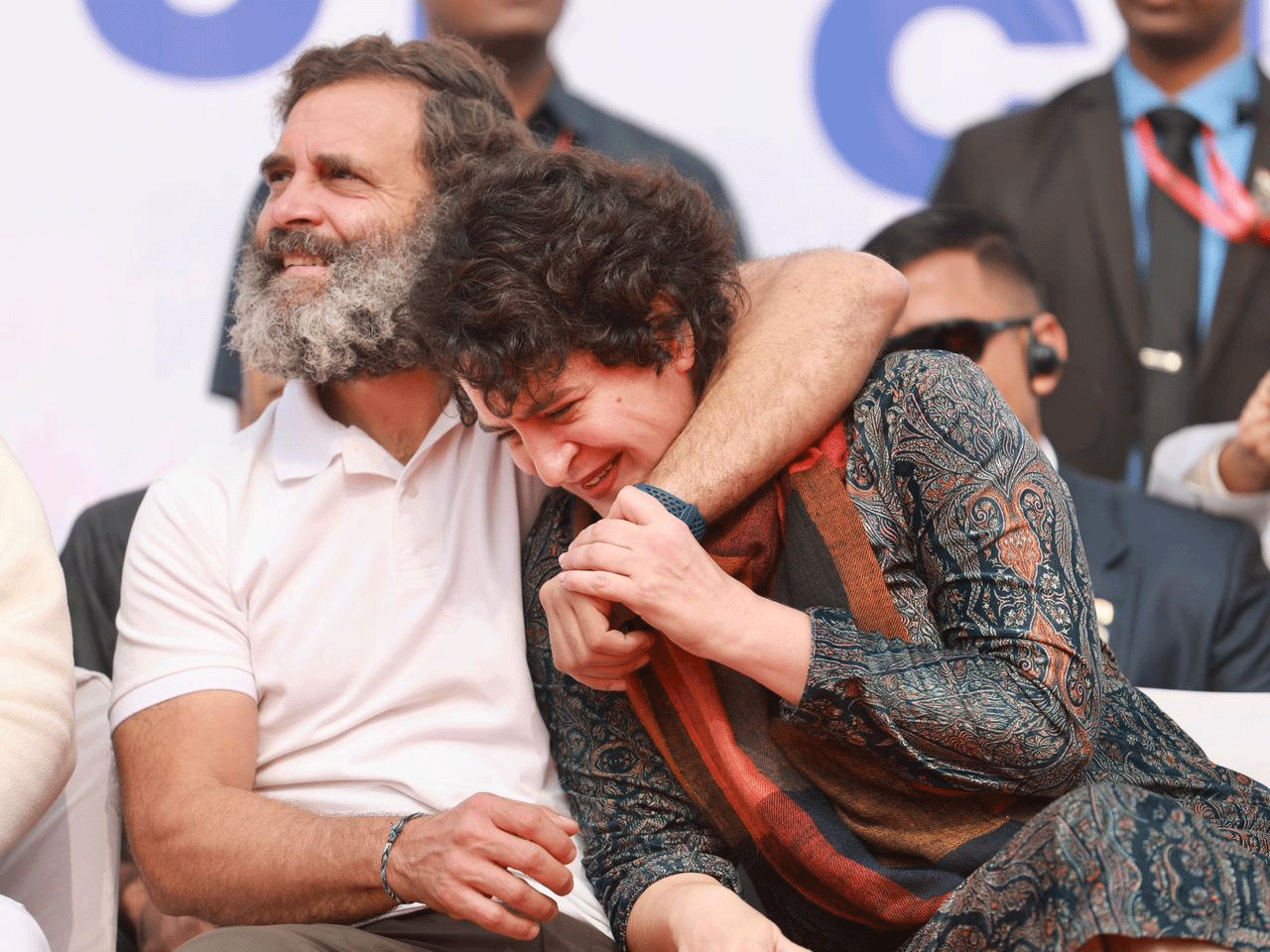 Rahul Gandhi Love With Sister Priyanka Gandhi Video Viral