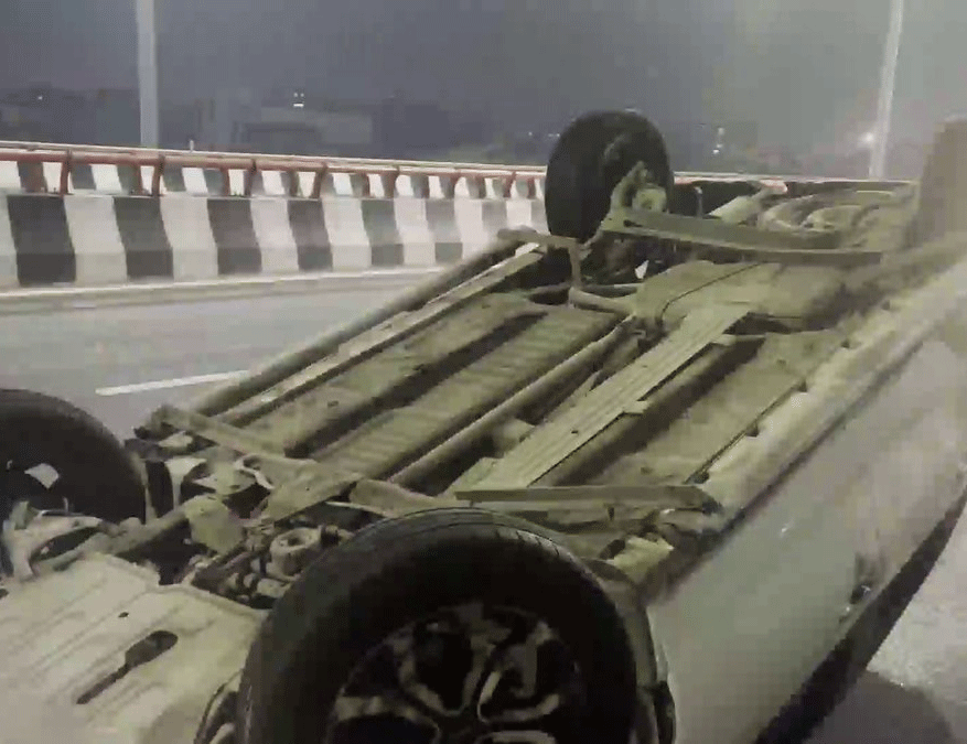 Noida Elevated Road Car Accident