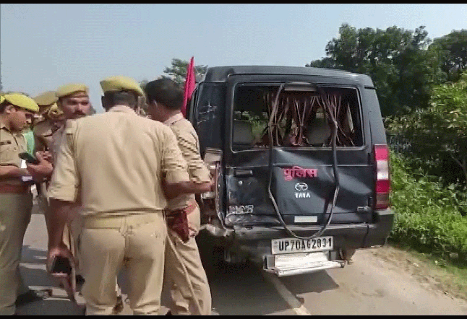 UP Deputy CM Convoy Accident