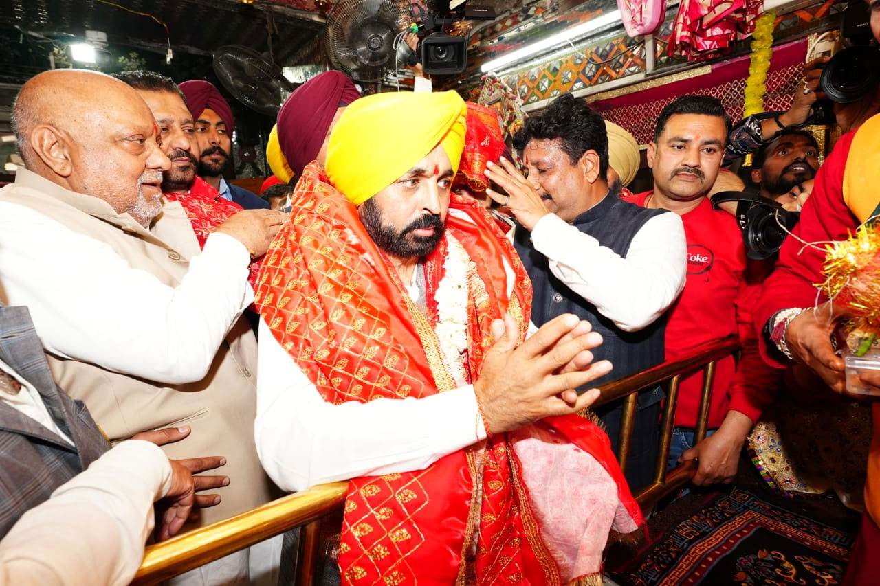 Punjab CM Bhagwant in Jalandhar Temples