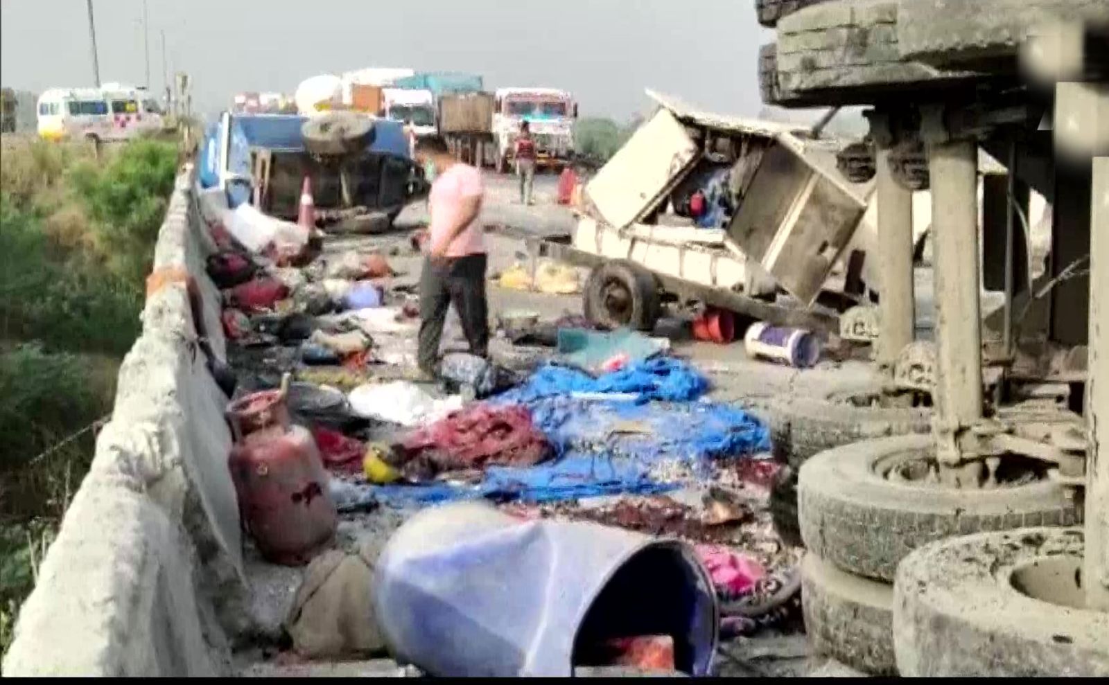 Truck crushes 17 people on KMP Expressway in Haryana