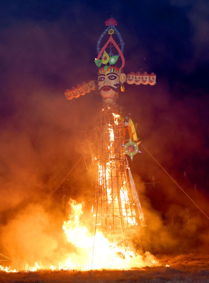 Dussehra Ravan Dahan 2025 Panchkula 180 Feet Ravan Dahan Kumbhakarna Meghnad