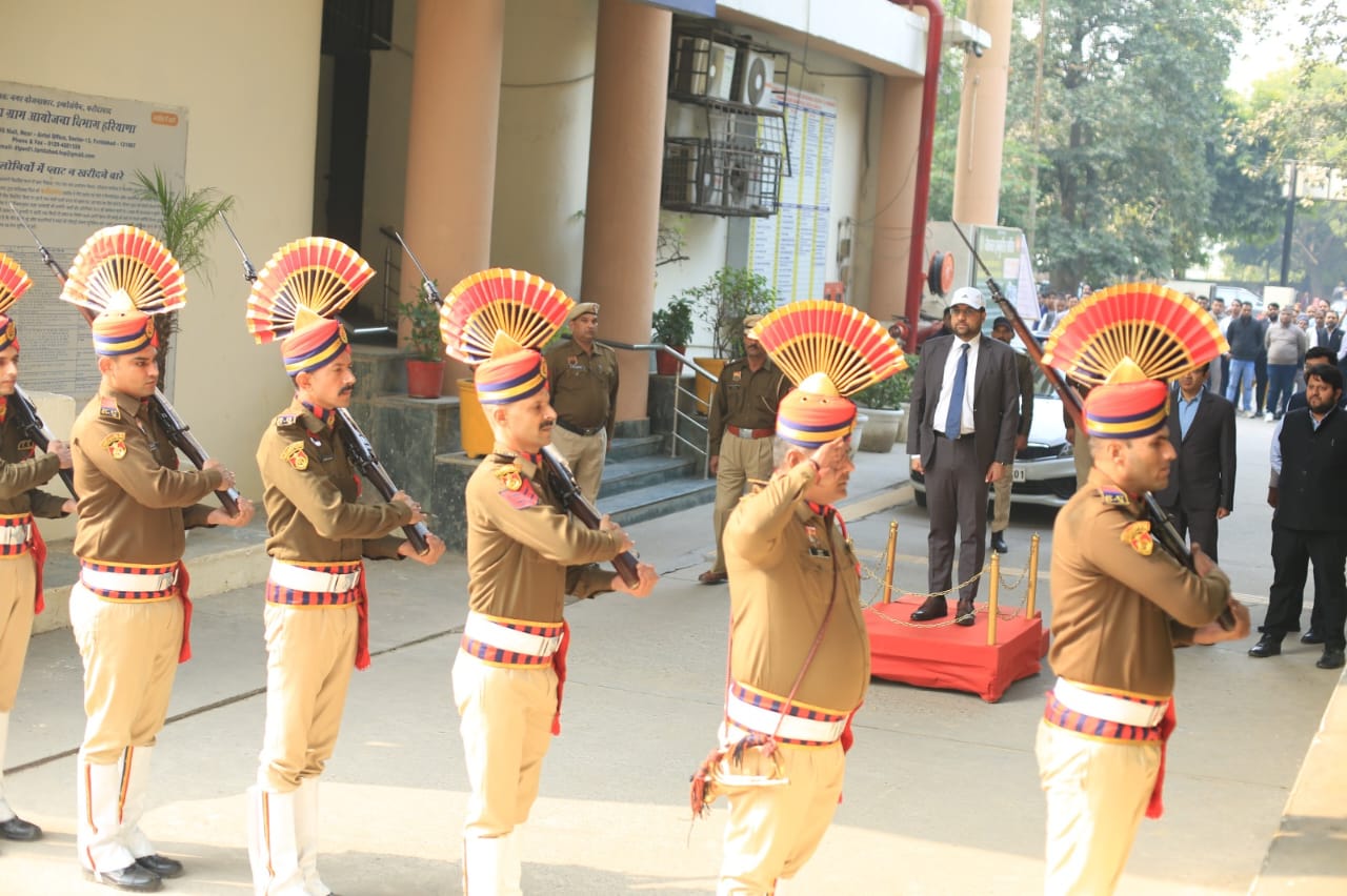 IAS Ayush Sinha takes charge as Deputy Commissioner of Faridabad