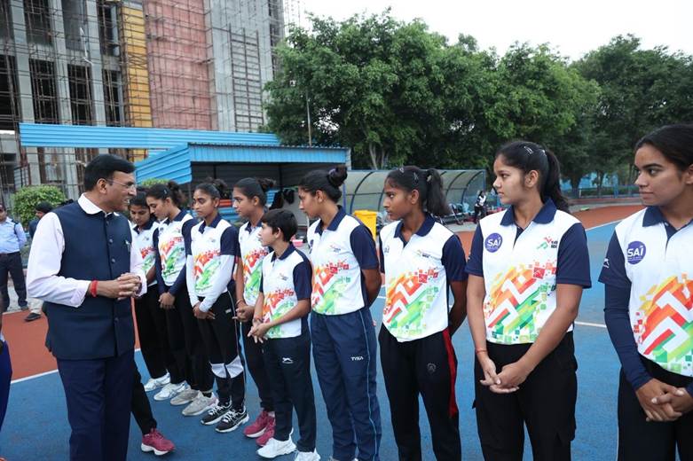 Union Minister Dr. Mansukh Mandaviya visits SAI National Centre