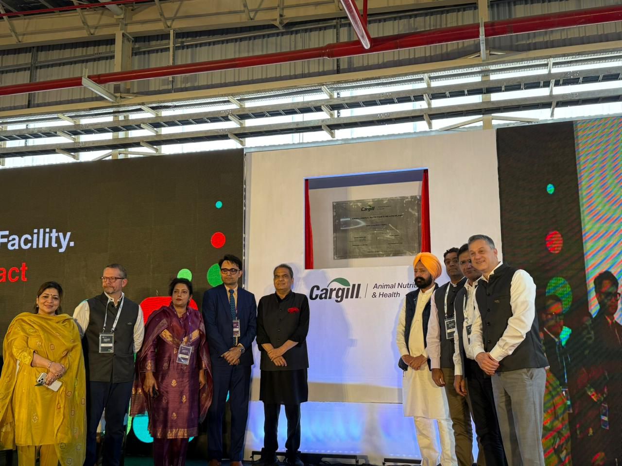 Cabinet Minister Sanjeev Arora Inaugurated Cattle Feed Manufacturing plant