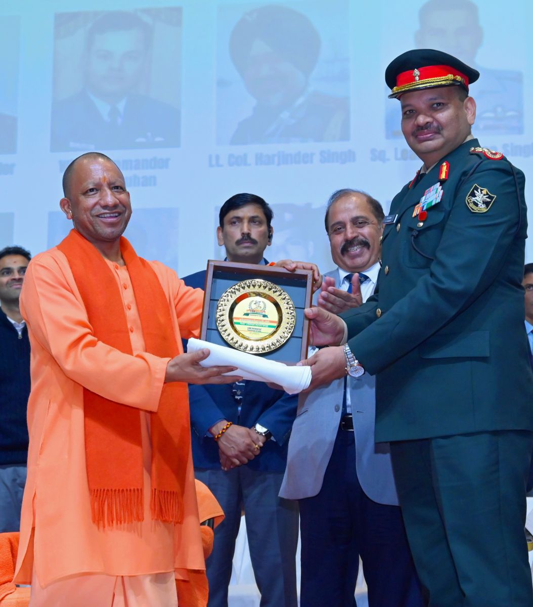 Divide the Country are Sinners like Jaychand and Mir Jafar