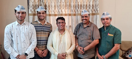 प्रसिद्ध समाजसेवी विजय गोयल हुए आपके