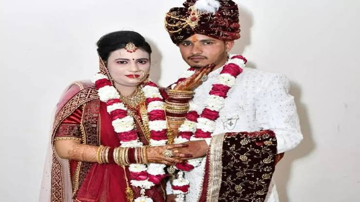 Auraiya Wife-Husband Case