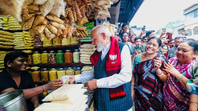  Bengal Jhalmuri Seller Bomb Threat Who Serve Jhalmuri To PM Modi