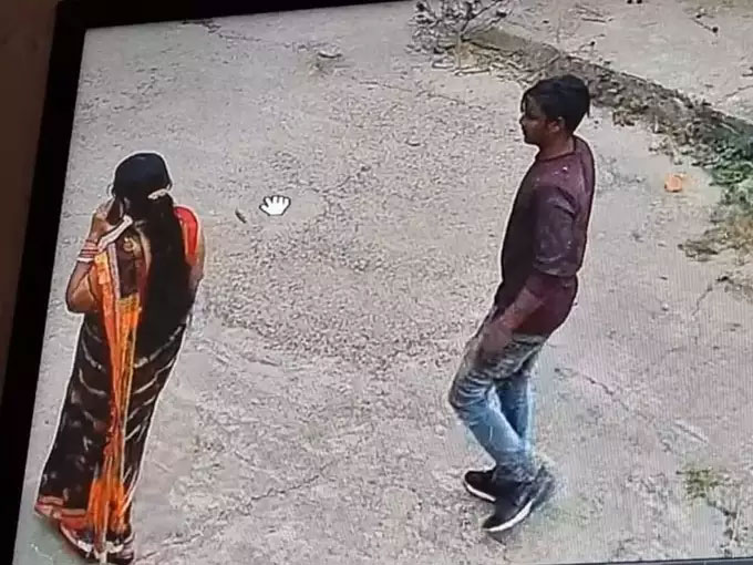 Bihar Woman Kiss Latest Viral Video
