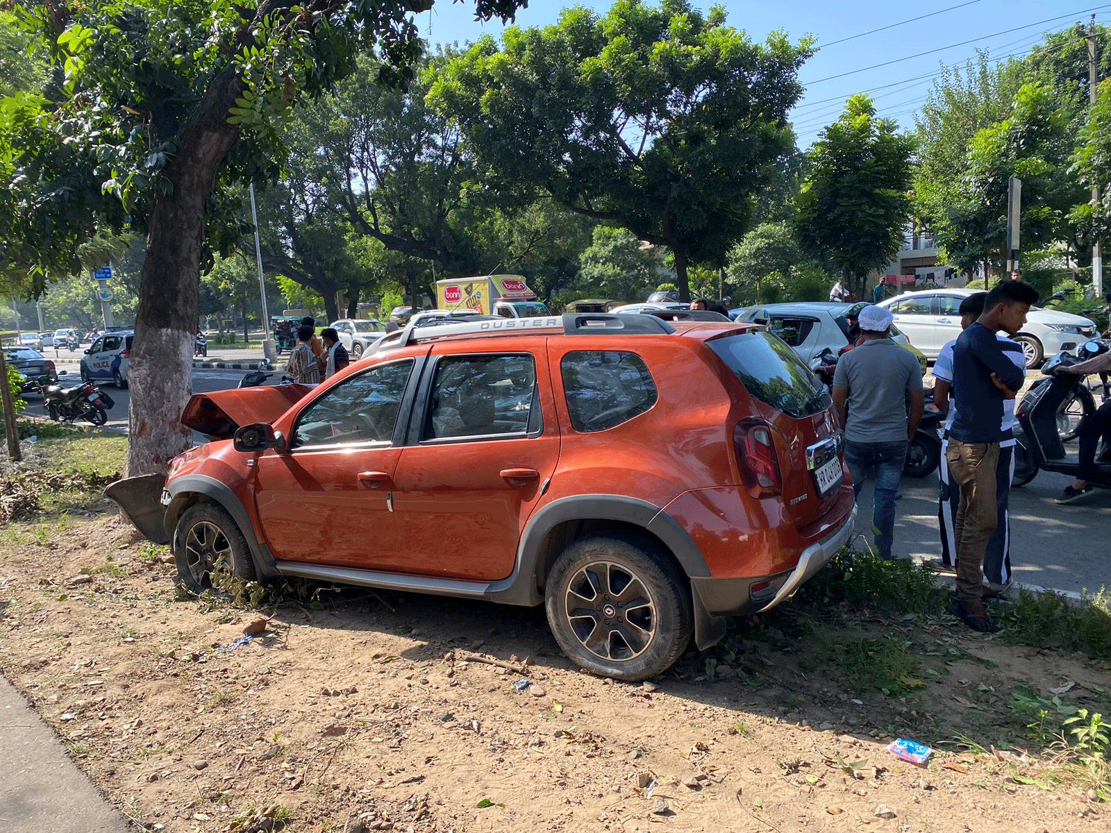 Chandigarh 27C Renault Duster SUV Car Accident Video