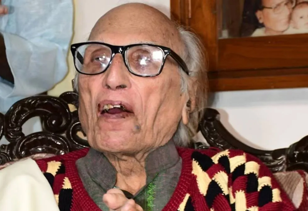 Famous Indian Poet Bashir Badr Passes Away In Bhopal At Age 91