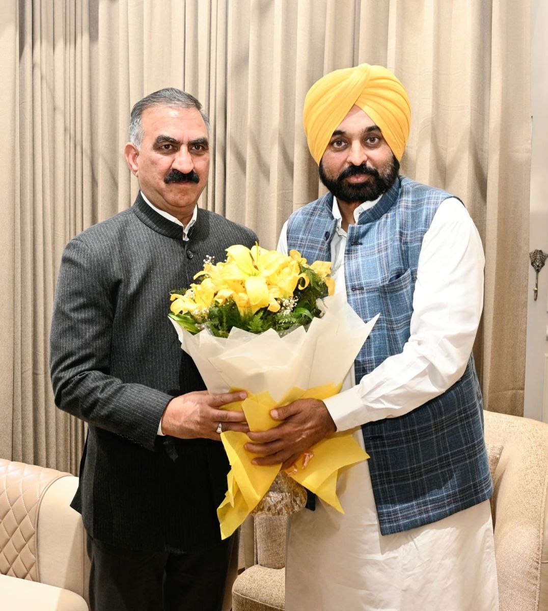  Himachal and Punjab CM meet