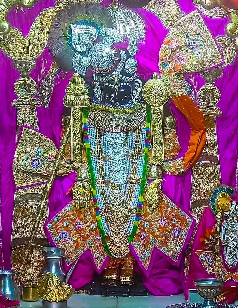 Shree Dwarkadhish Sringara on Krishna Janmashtami