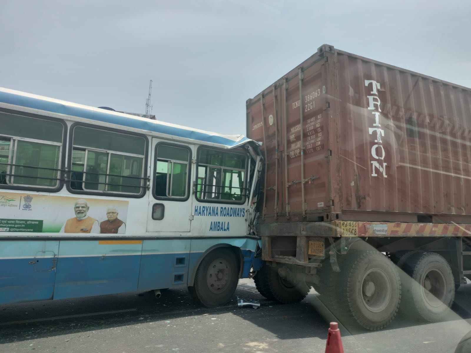 Haryana Roadways Bus and Truck Collide Near Sonipat