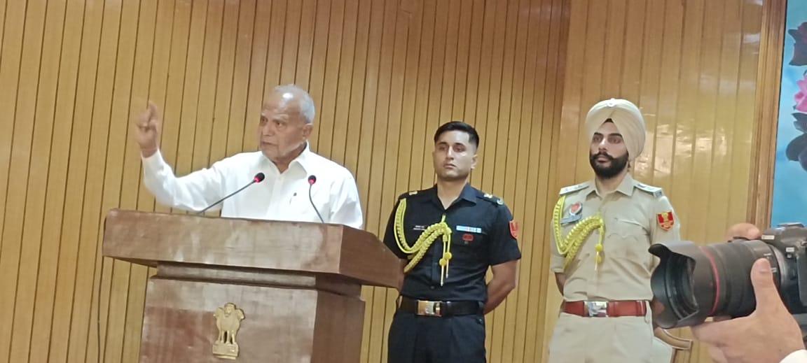 Punjab Governor Banwari Lal Purohit Farewell Ceremony Chandigarh News