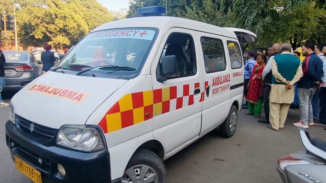 Chandigarh Greedy Children Elderly Mother Story Viral