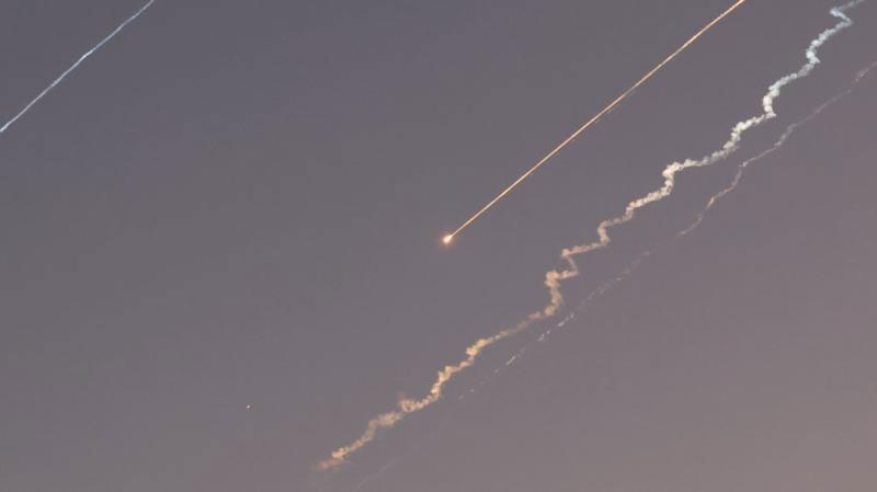  Iran Attacked on Israel with 150 Ballistic Missiles Disastrous Situation