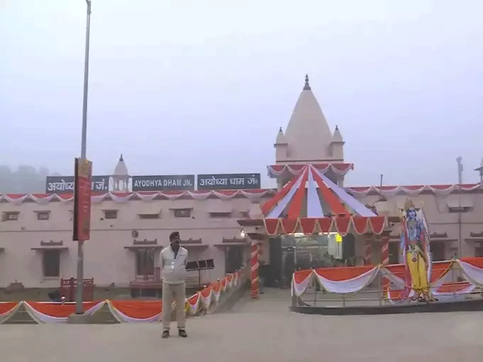 PM Modi Inaugurates Ayodhya Station