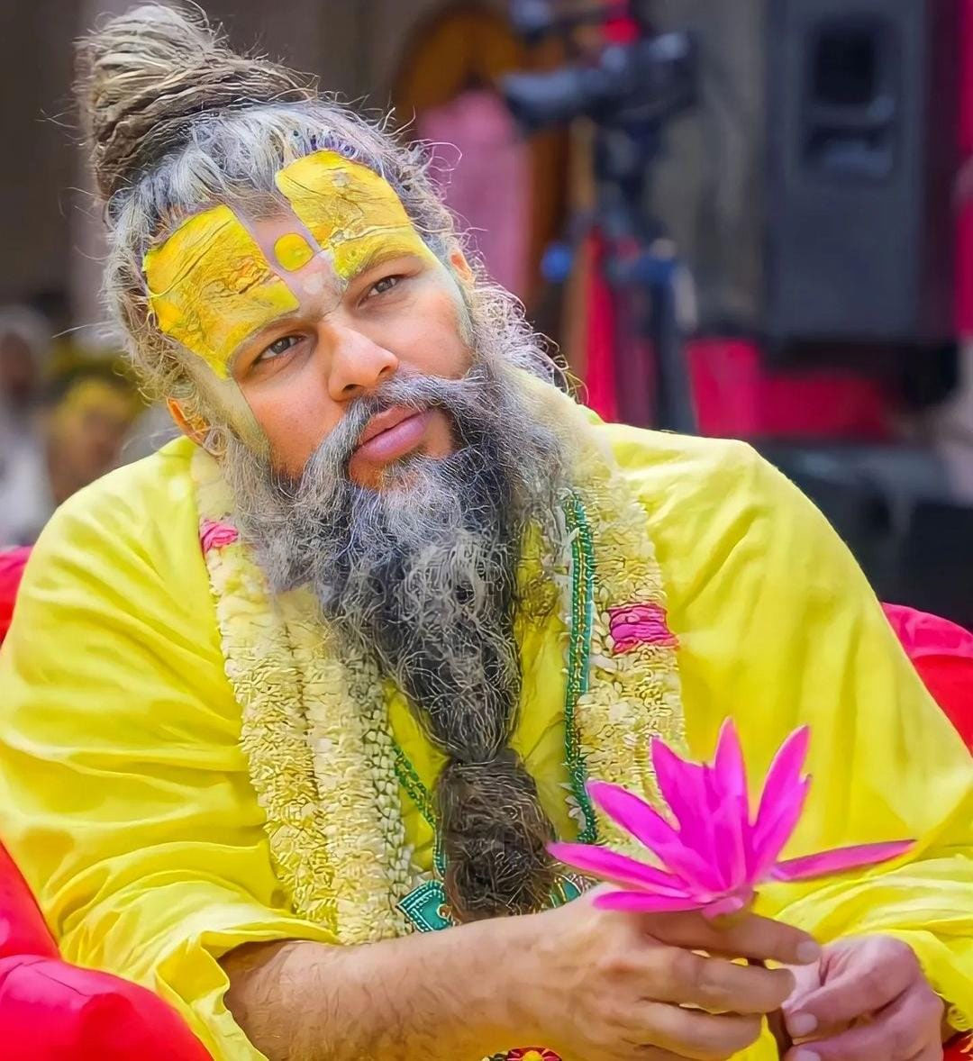 Premanand Ji Maharaj Paidal Yatra Darshan Closed Due To Health