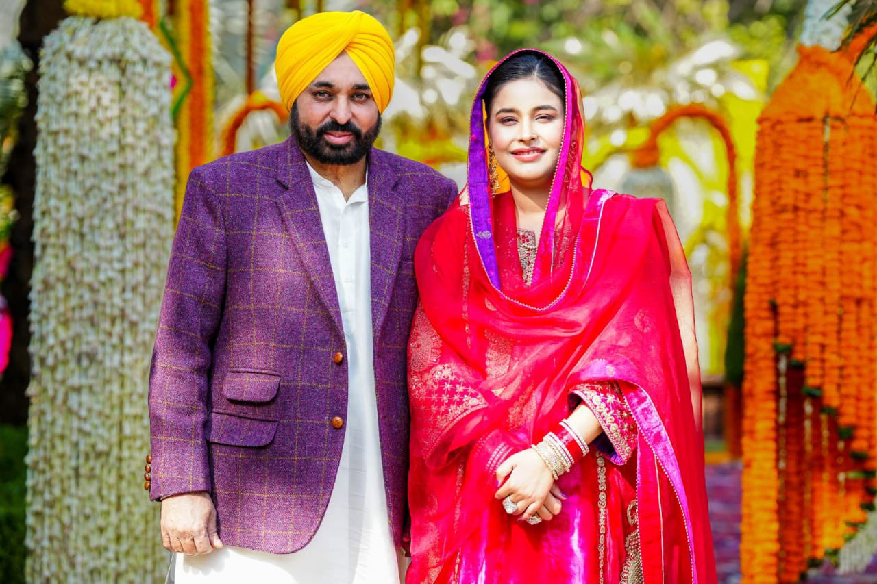 Punjab CM Bhagwant Mann Wife Dr Gurpreet Kaur