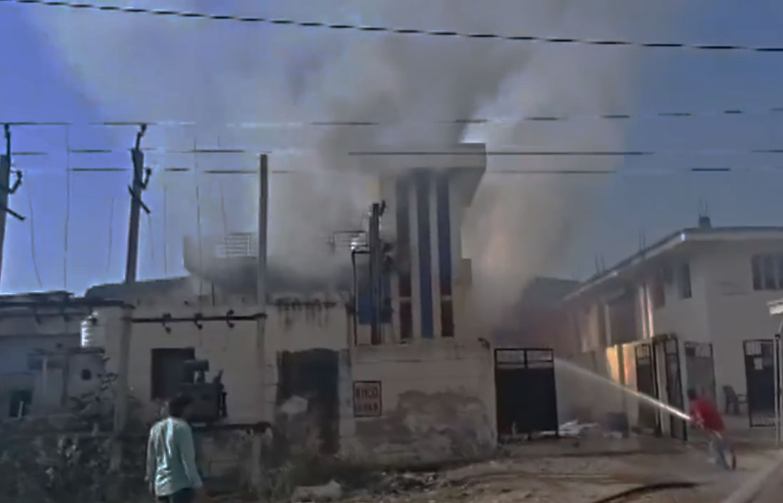 Rajasthan Tragic Incident 7 People Burnt Alive in Massive Factory Fire