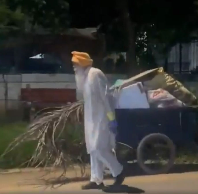 Retired DIG Inderjit Singh Sidhu Gets Padma Shri Award For Picks Up   Garbage 