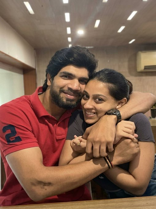 Siya Goyal And Boyfriend Chetan