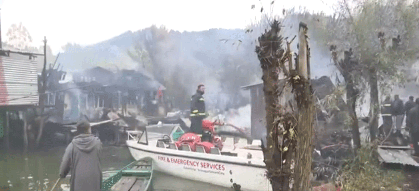 Srinagar Dal Lake Houseboats Fire Latest Update