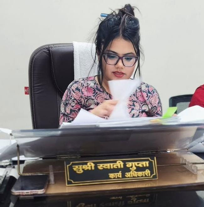 UP PCS Officer Swati Gupta Facebook Live Video Viral News