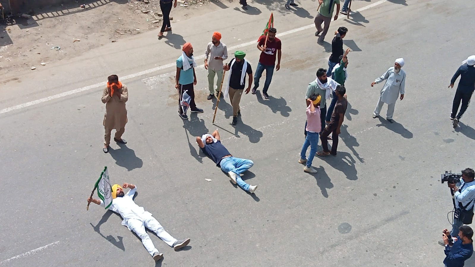 Haryana Protesting Farmers Block NH-44