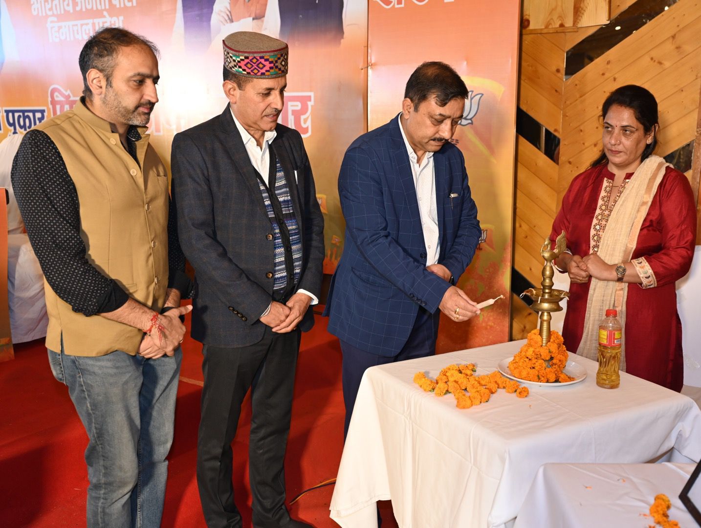 Inaugurates Media Center in Shimla