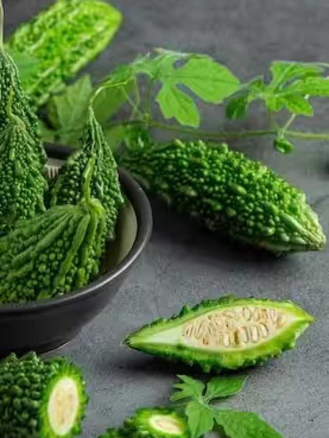 बरसात के मौसम में करेले खाने के फायदे