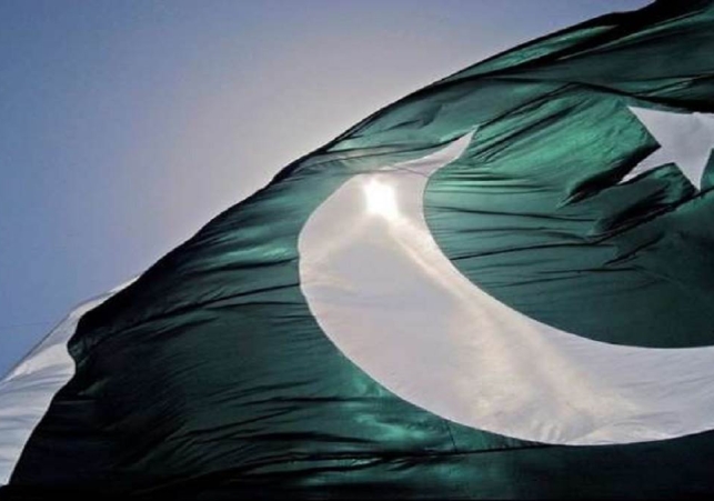 पाकिस्तान के आमलोगों को बड़ा झटका