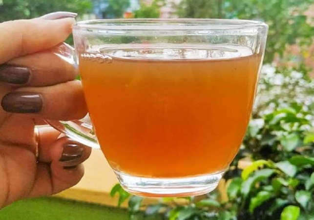 जोड़ों के दर्द को दूर करने के लिए अपना सकते हैं ये यह खास काढ़ा