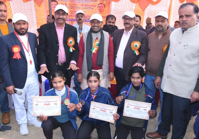 Congress holds a massive protest in Panchkula