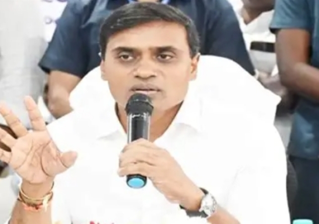 TDP members have attacked Dashrathrami Reddy