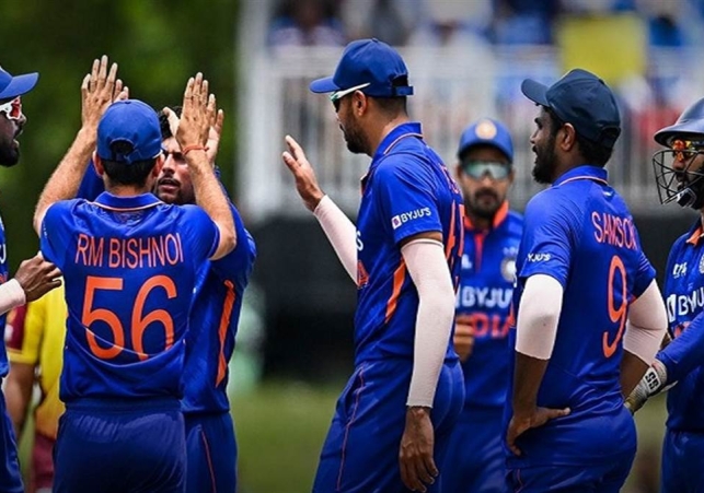 West Indies vs India: भारत के सामने घुटनों पर विंडीज