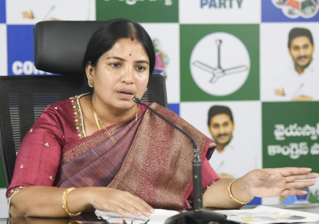 Vijayawada Mayor Rayna Bhagyalakshmi