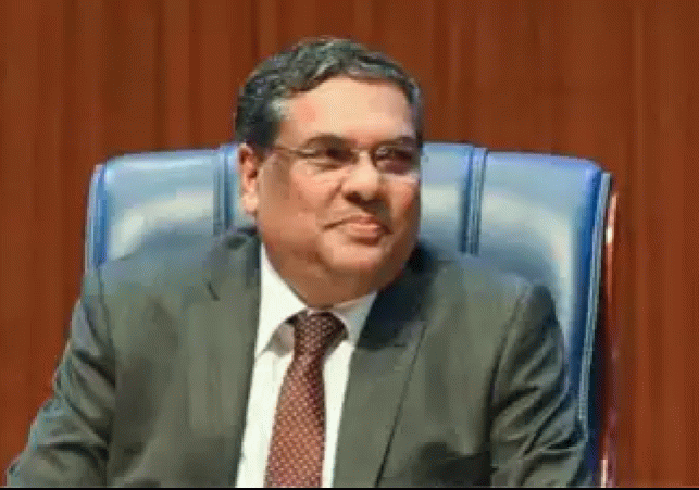 फार्मर CJI डी वाई चंद्रचूड़ के रिटायरमेंट के बाद संजीव खन्ना अब उनकी जगह ले चुके हैं।