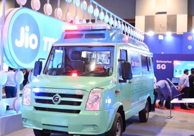 5G Connected Ambulance