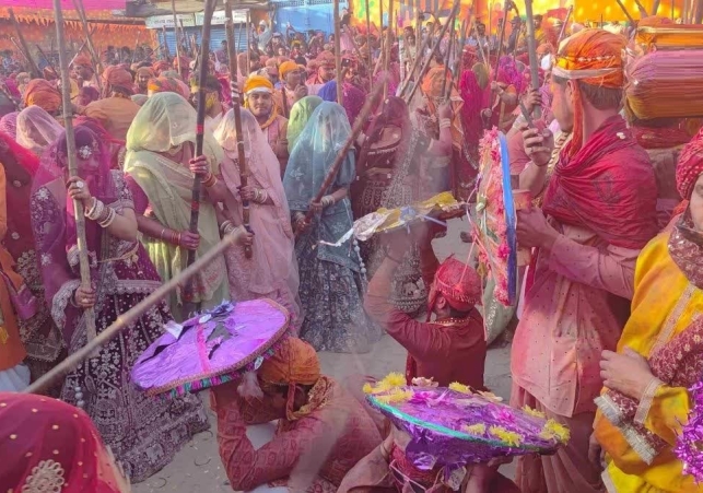 Lathmar Holi 2026 in Barsana