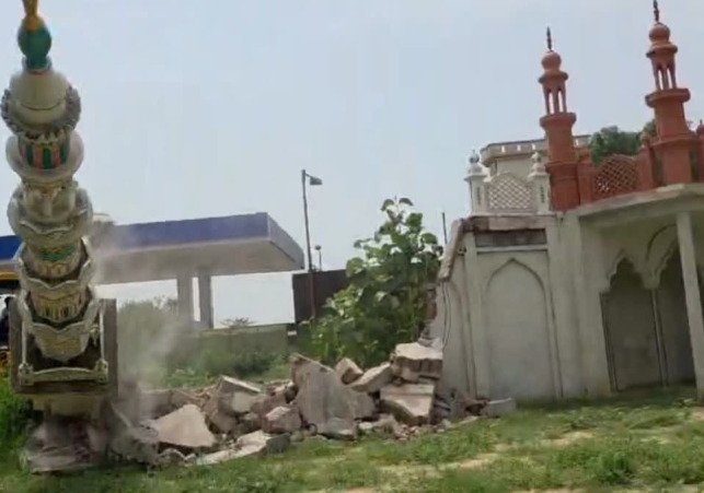 Bulldozer Action in Sambhal
