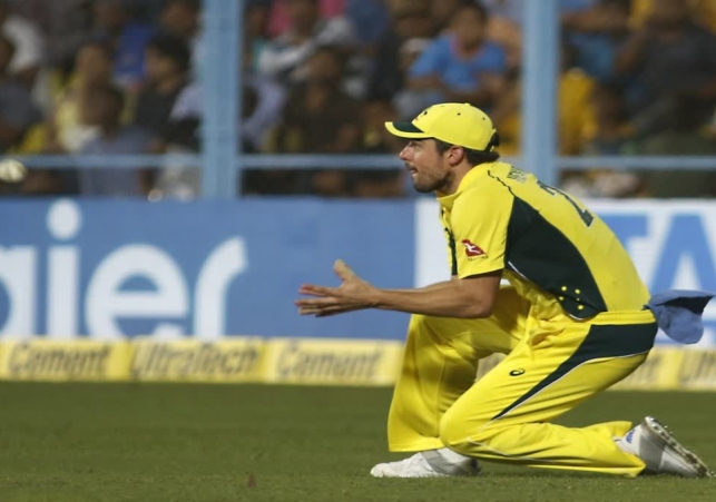 Moises Henriques Retires