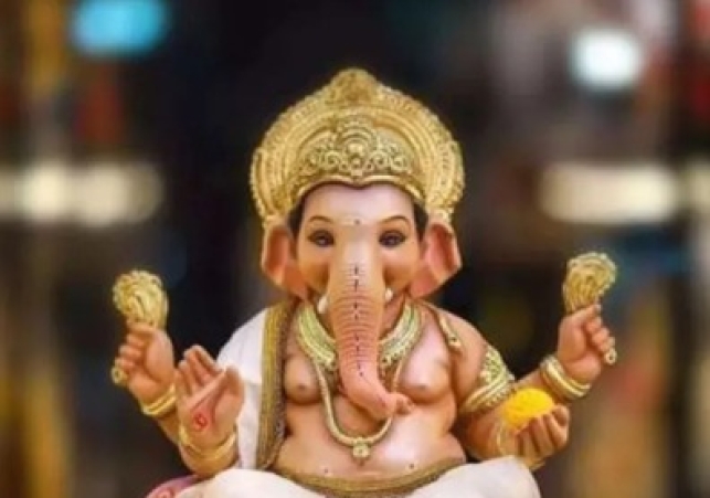 Ganesh Chaturthi 2025: Top 50+ Powerful Ganesha Mantras for Peace and Prosperity